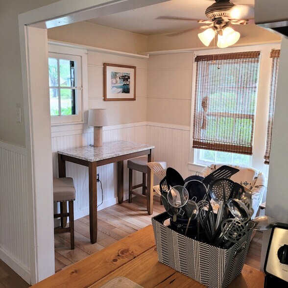 Dining area off kitchen - 114 Second St