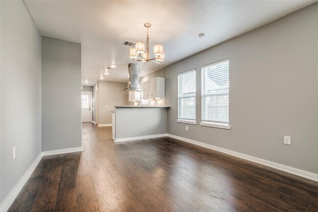 Building Photo - 1212 Hamblen St