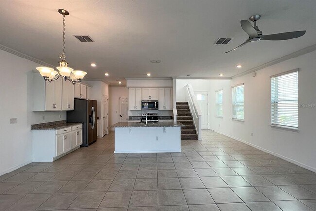 Building Photo - 15589 Willow Arbor Cir