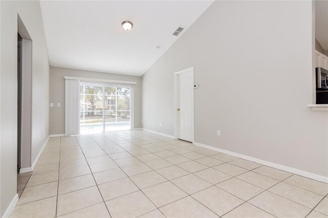 Building Photo - 175 Walpole Loop