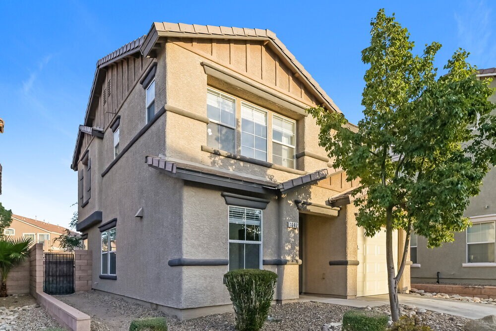 Building Photo - 1082 Paradise Coach Dr