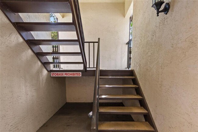 Building Photo - 3600 Magnolia Ridge Cir
