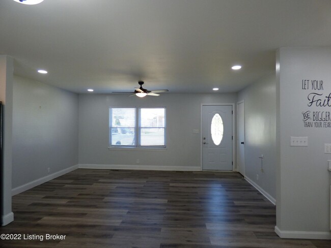 Building Photo - Welcome Home to this Charming, Renovated A...