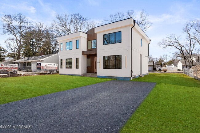 Building Photo - 150 Ampere Ave