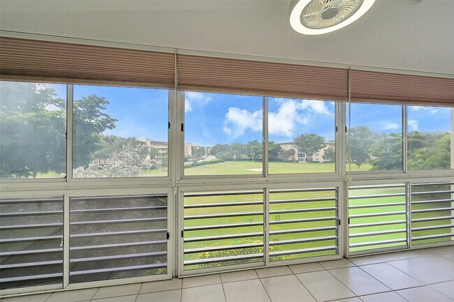 Building Photo - 3402 Bimini Ln