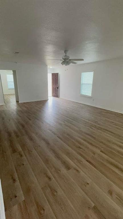 Building Photo - 14205 Prairie Sod Ln