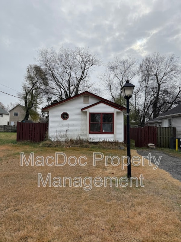 Building Photo - 227 Bend Farm Rd