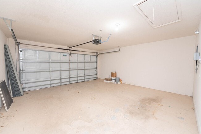 Building Photo - Brackenwood subdivision