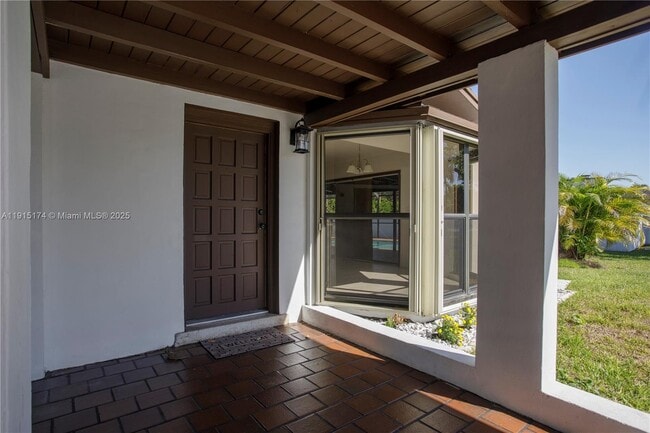 Building Photo - 10605 SW 112th St