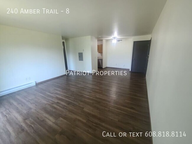 Building Photo - 240 Amber Trail