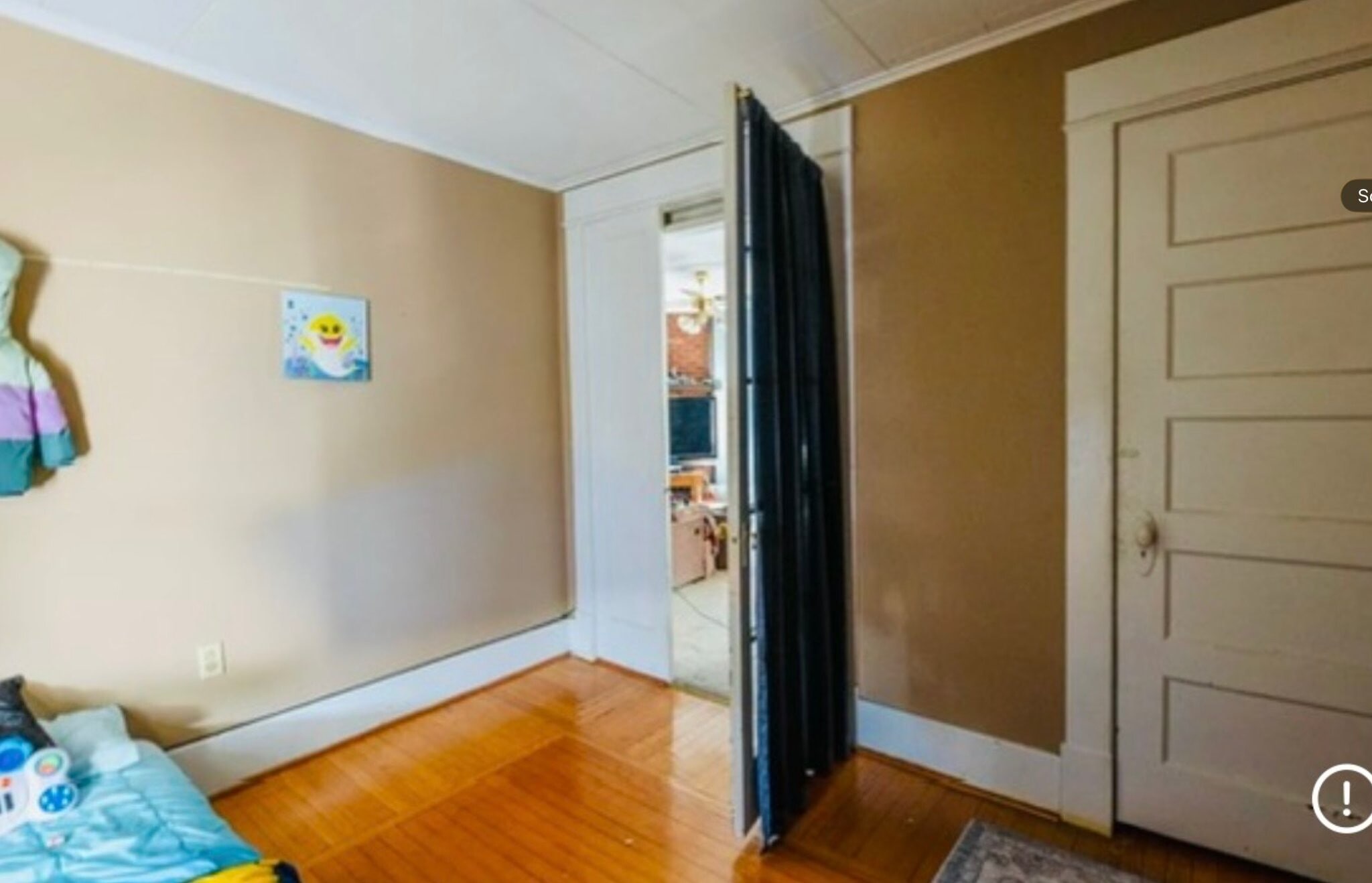 Building Photo - 205 W Fulton St