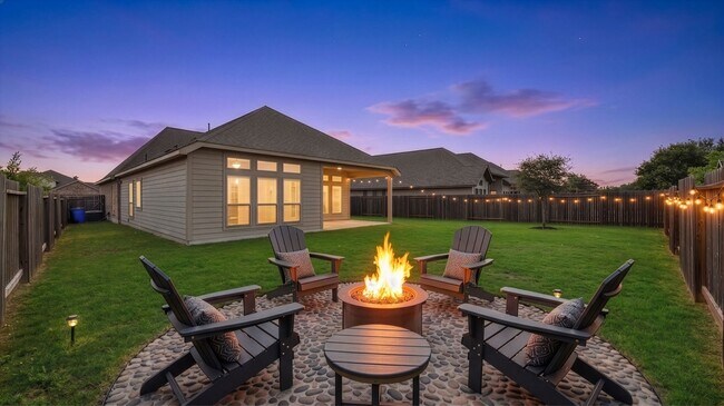 Building Photo - 2973 Coral Way