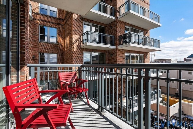 Building Photo - 4820 Old Main St