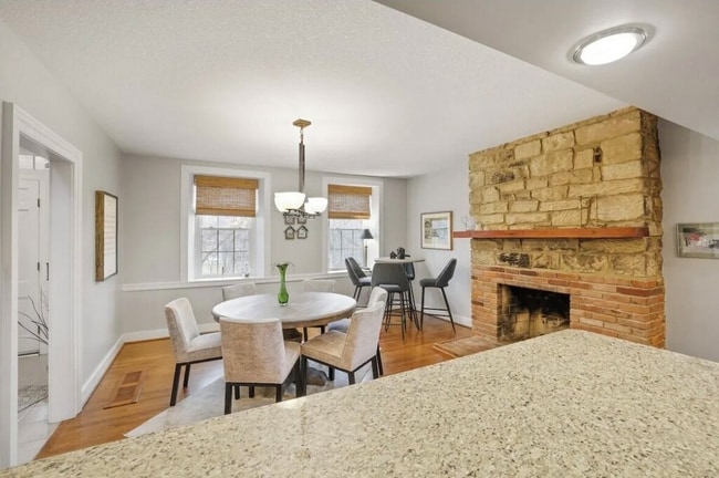 Building Photo - 1444 Blue Jay Rd