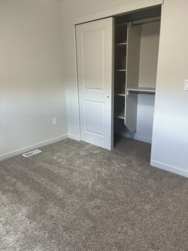 Building Photo - 2778 Caspian Wy