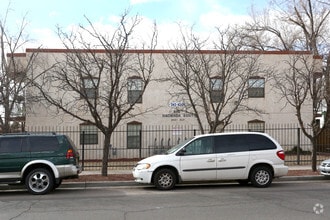 Building Photo - Hacienda South