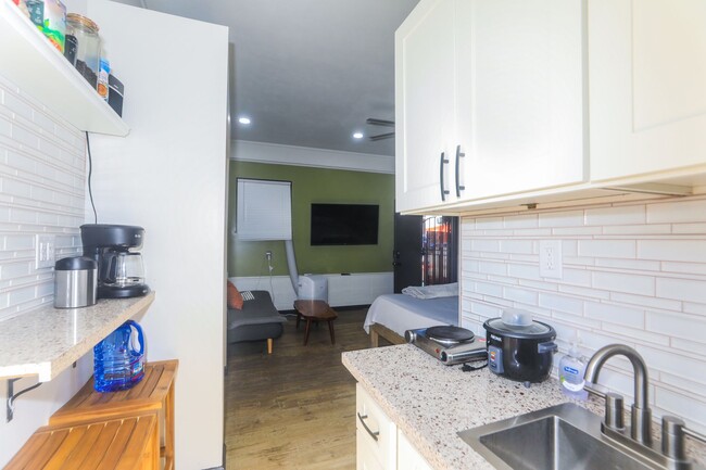 Building Photo - North Shore Furnished Studio  in Waialua -...