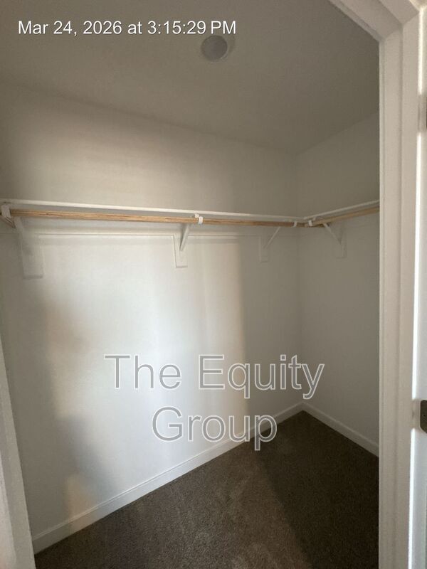 Building Photo - 2440 S Aubree St