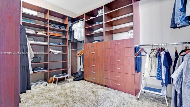 Building Photo - 19707 Turnberry Way