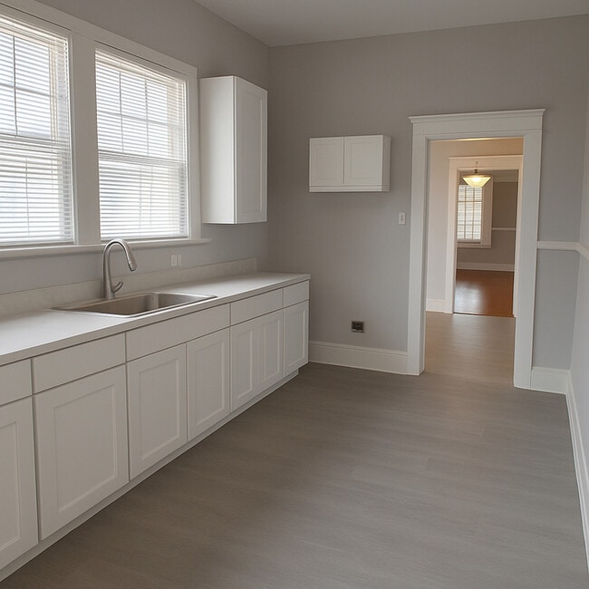Building Photo - READY FOR MOVE IN!!! 1/2 OFF FIRST MONTH!!...