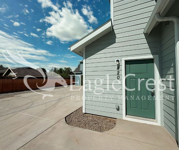 Building Photo - 420ANKENY