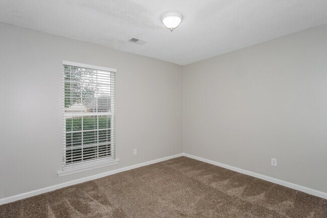 Building Photo - 2743 Long Shadow Ln