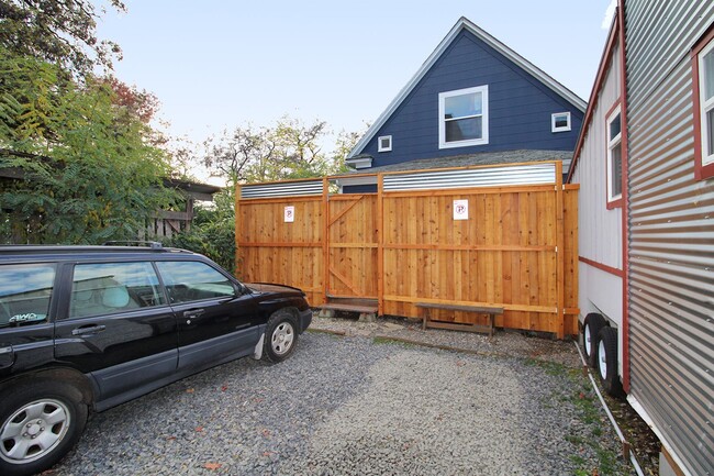 Building Photo - 3308 N Missouri Ave