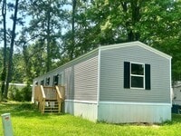 Building Photo - 60 White Oak Village
