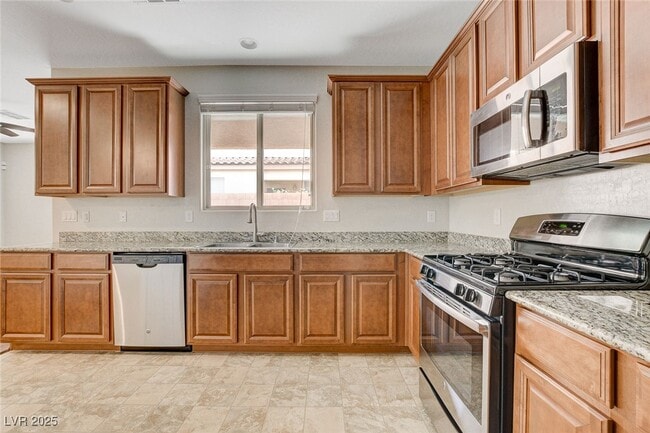 Building Photo - 7669 Lots Hills Dr