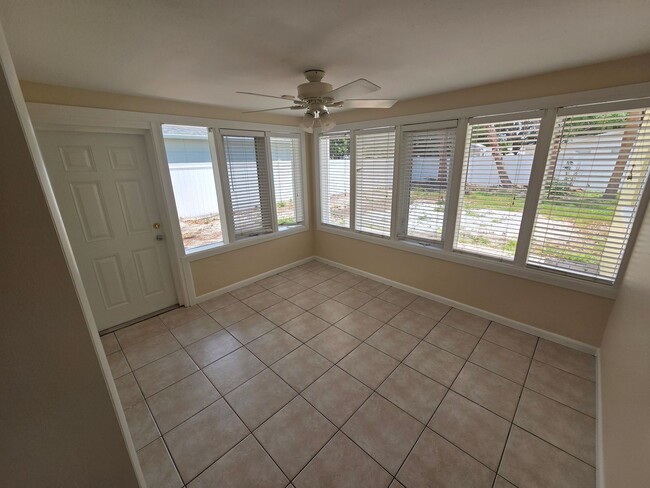 Building Photo - Charming 3 Bedroom Home in South Tampa's Ballast Point Neighborhood