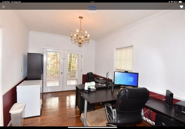 Building Photo - 130 Cottonwood Dr