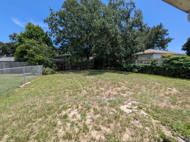 Building Photo - 3359 Greenbriar Circle