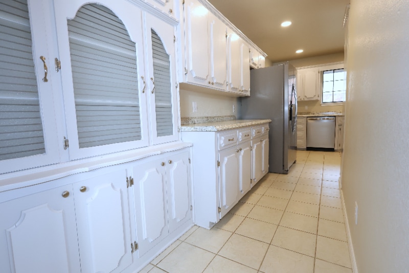 Building Photo - 312 Bluebird Ln