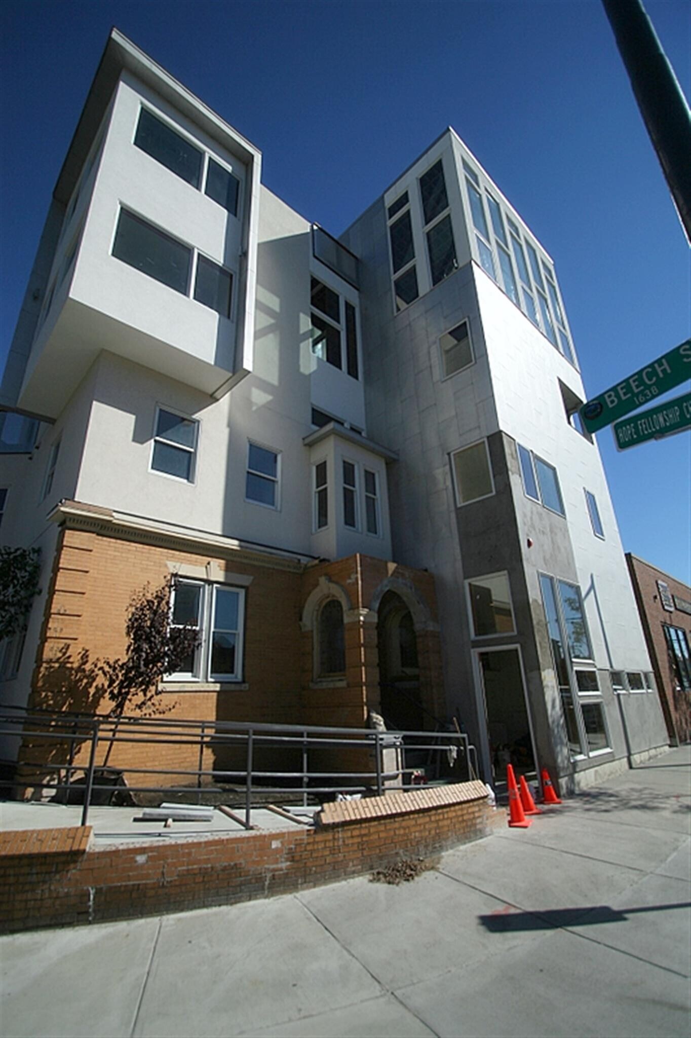 Building Photo - 8 Beech St