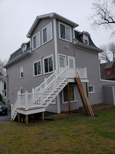 Building Photo - 26 Mineral St