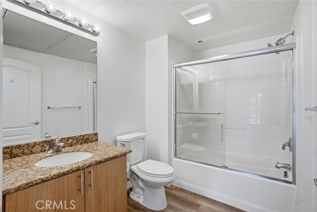 Building Photo - 525 11th Ave