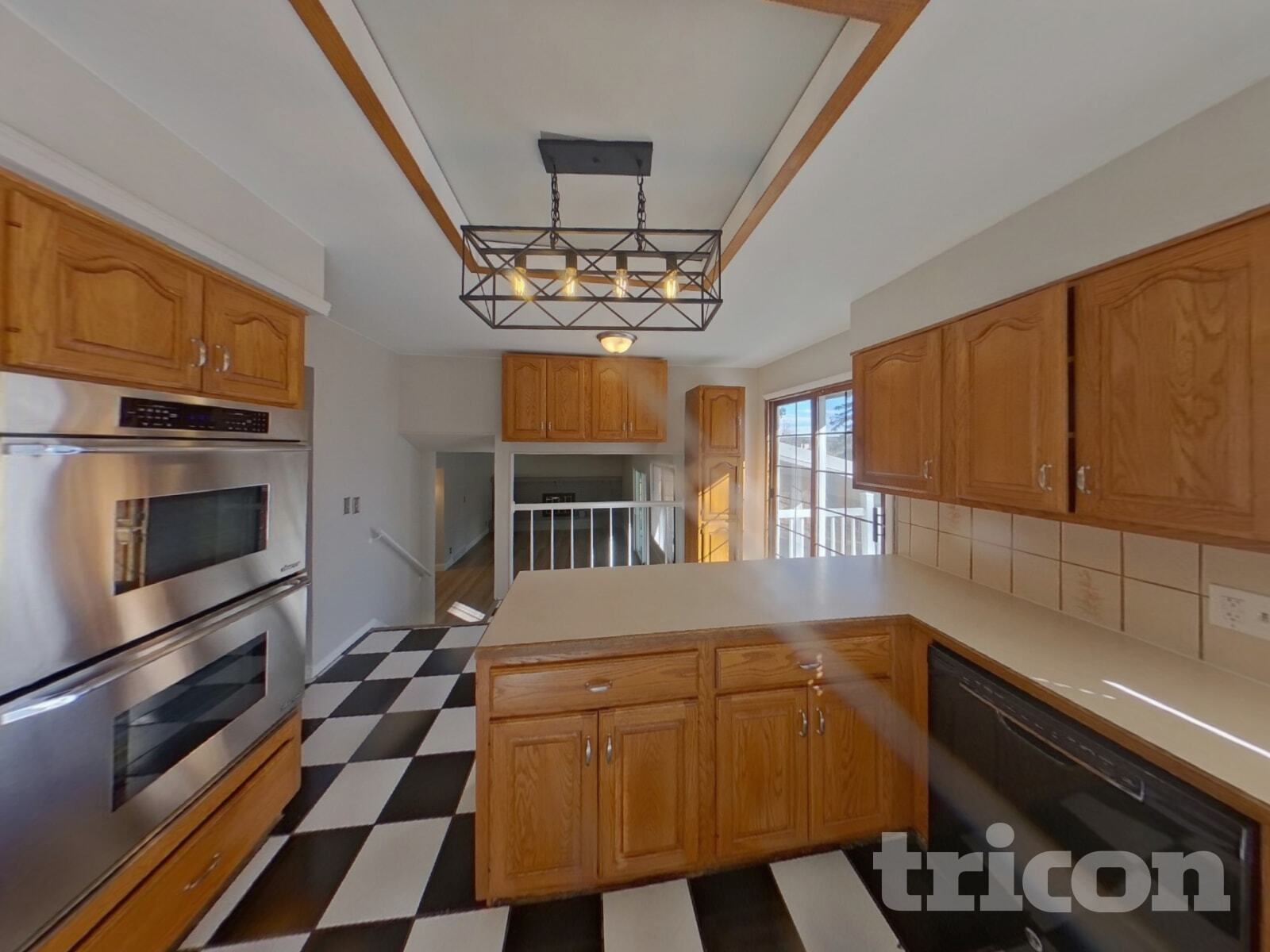 Building Photo - 2305 Providence Cir