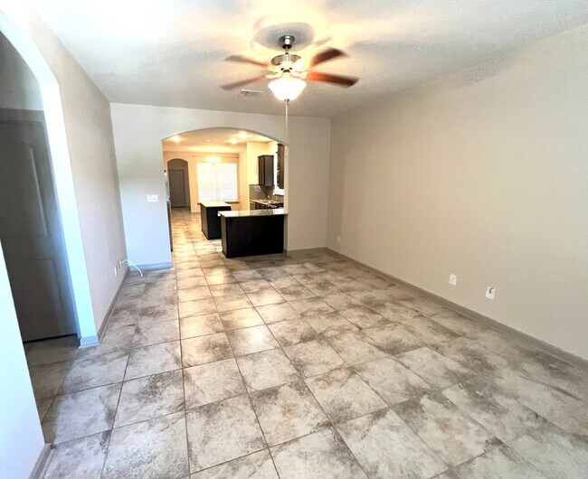 Building Photo - "Desirable 3-Bedroom Home with Guest Suite in Pelican Lakes - A Must-See Rental Property!"