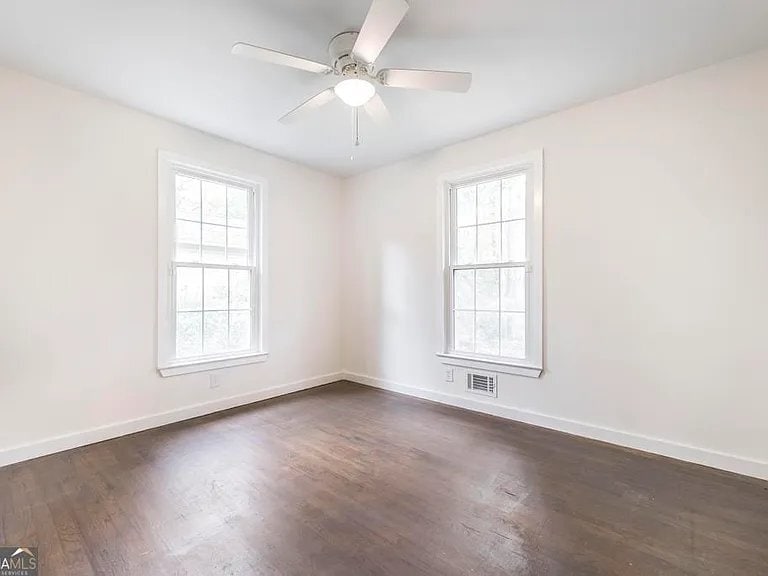 Building Photo - 201 Sherman St