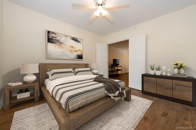 Building Photo - 24 Creek Rd