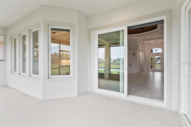 Building Photo - 128 Del Palma Dr
