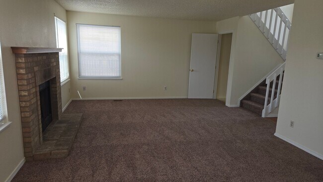 Building Photo - 3855 Blazingwood Way