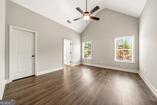 Building Photo - 54 Holsteiner Ln