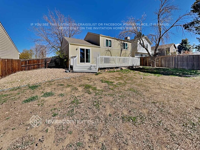 Building Photo - 4861 S Dunkirk Way