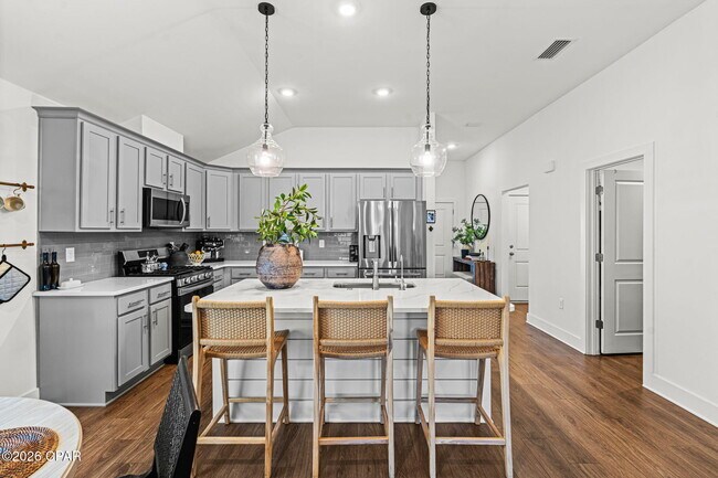 Building Photo - 283 Bayou Bend Ln