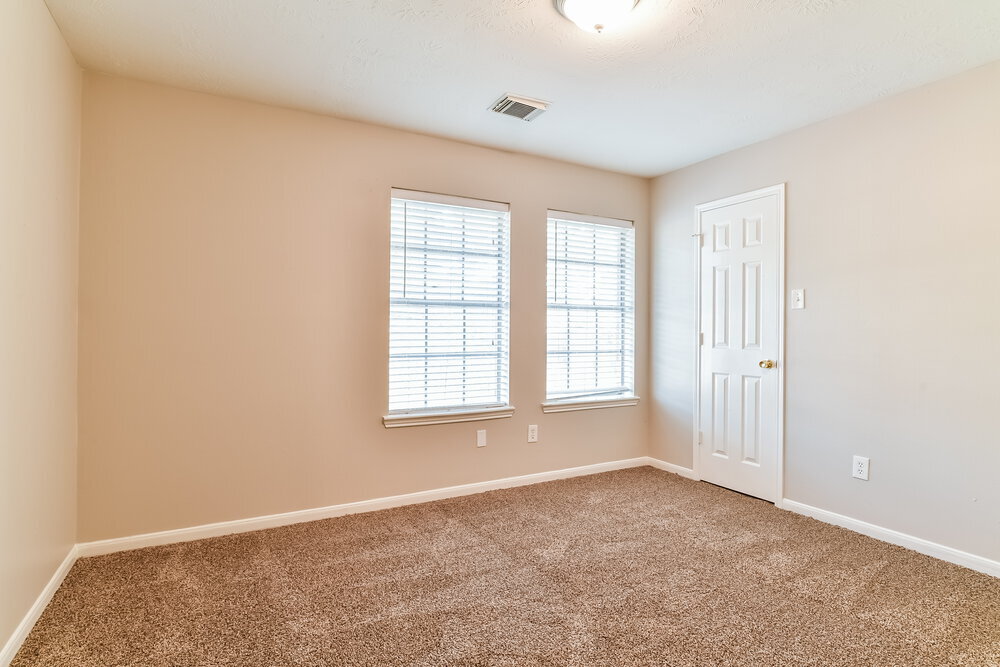 Building Photo - 6803 Hedgewick Dr