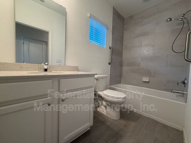 Building Photo - 2993 Crossfield Dr