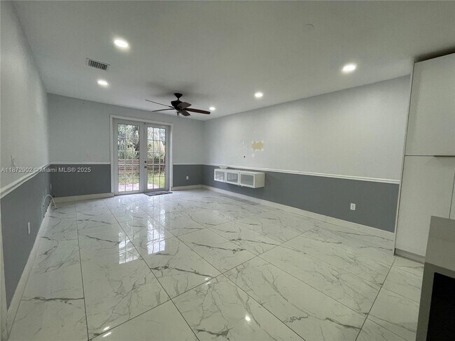 Building Photo - 9244 SW 227th Ln