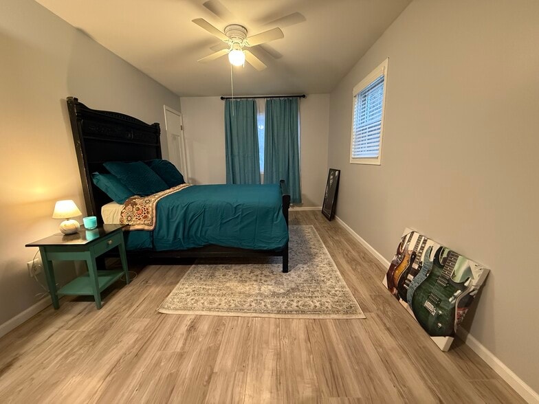 Guest Bedroom 1 - 4505 Belmar Cir