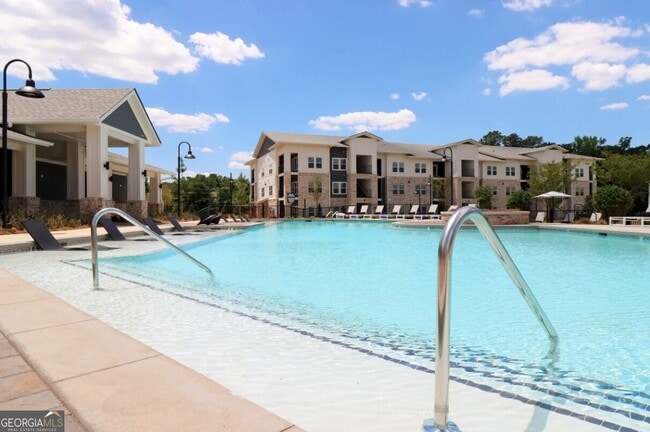 Building Photo - 300 Hwy 81